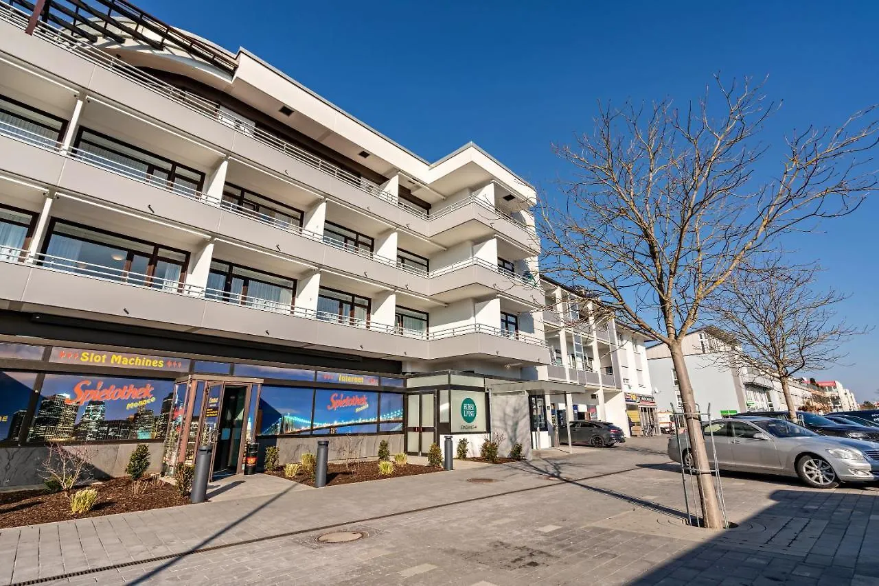 Huber Living Basic 204 Apartment Germering