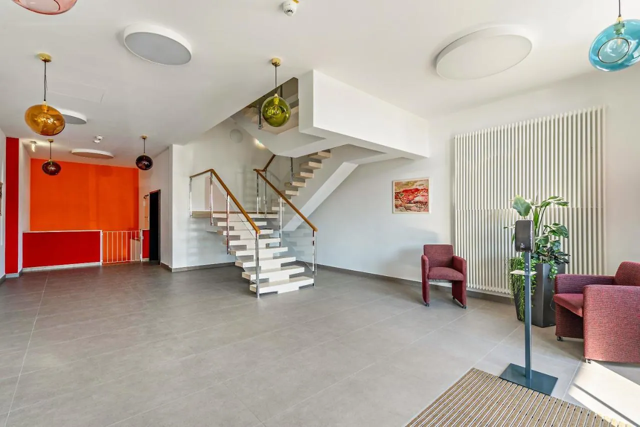Huber Living Basic 204 Apartment Germering